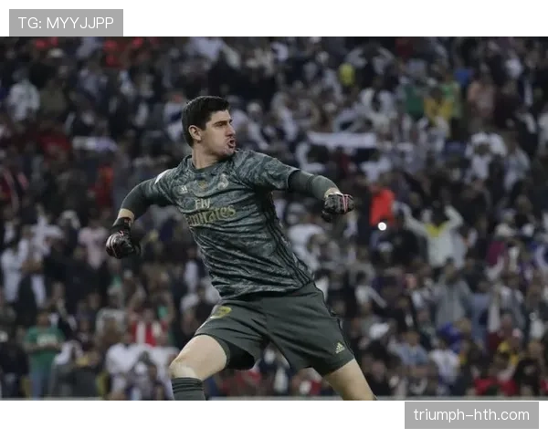 库尔图瓦摘得西甲金手套奖 领衔门将展现巅峰表现