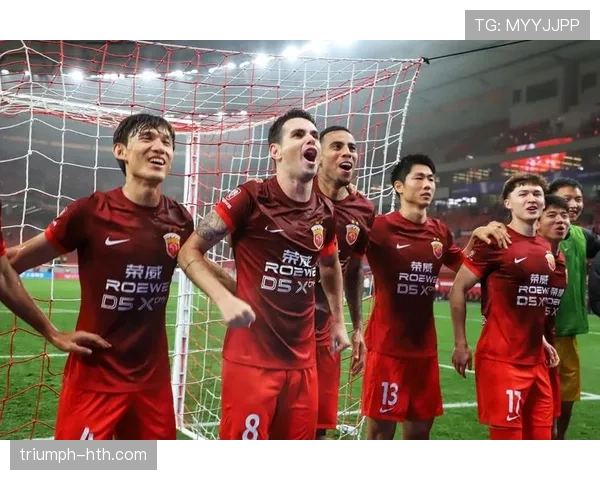 上海海港状态火热 全力冲击本赛季关键对决 上海海港状态火热 全力冲击本赛季关键对决